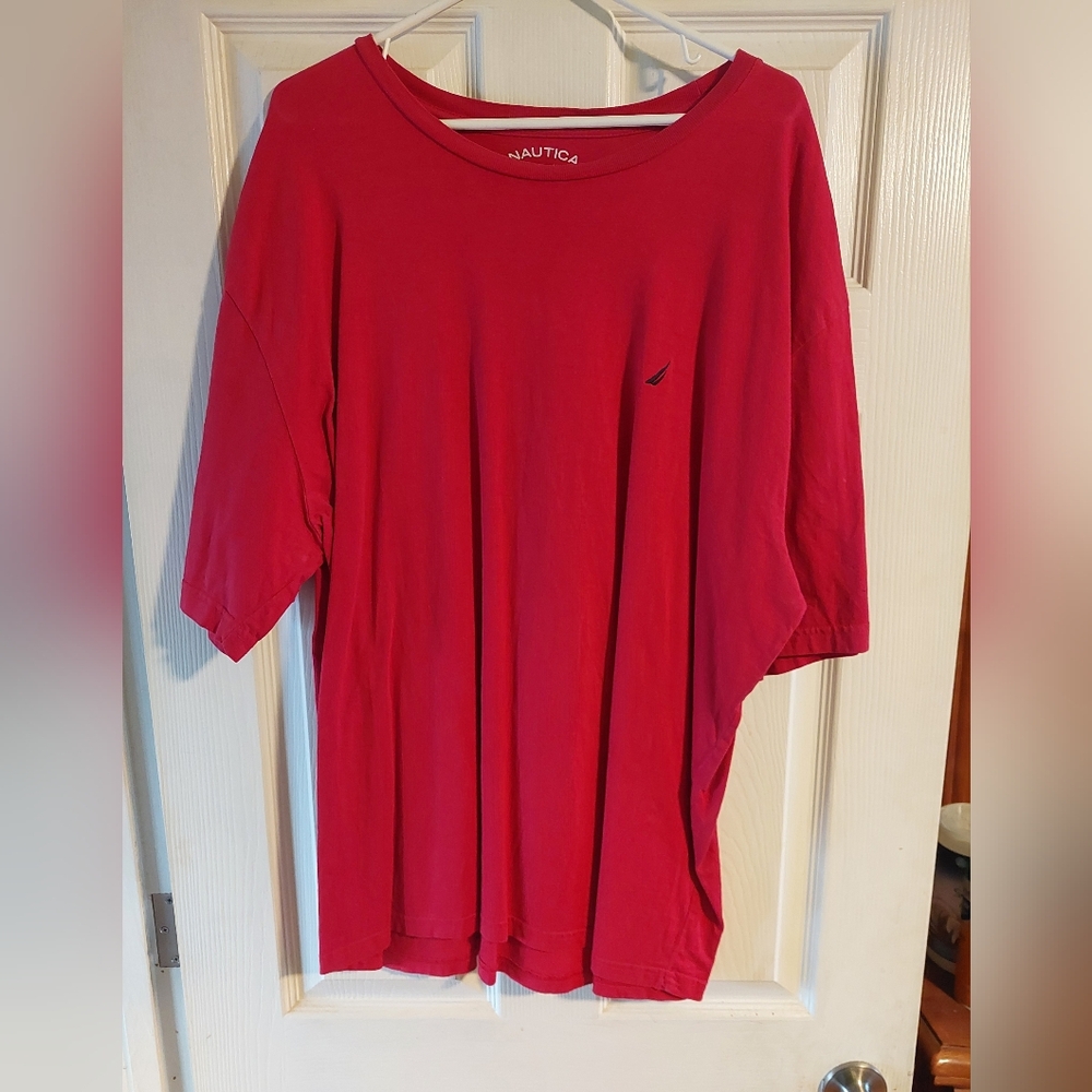 Nautica Men's Classic Red Short Sleeve Tee